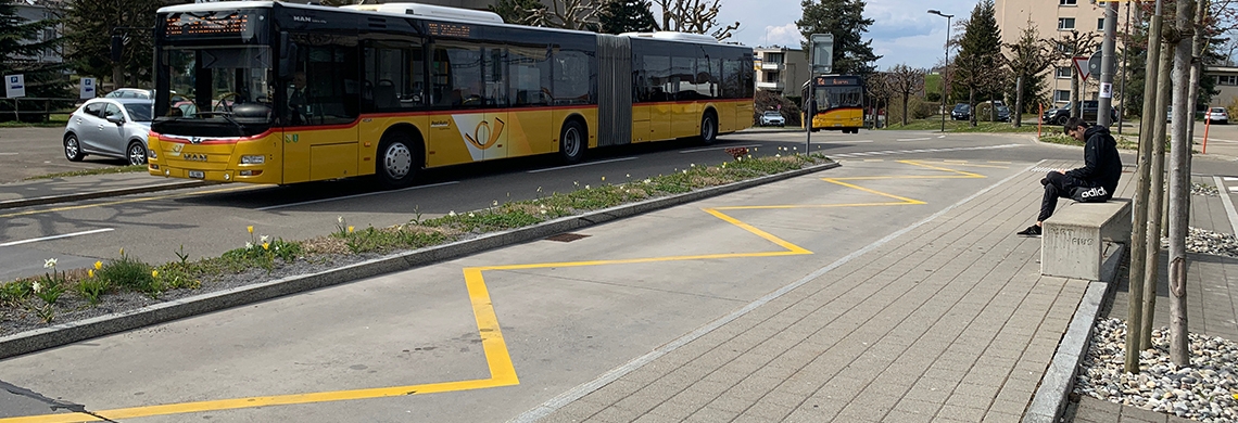 Eine Bushaltestelle